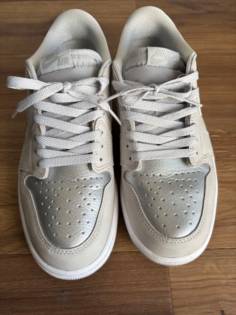 NIKE エアジョーダン1 ローカット 27cm 美品 シルバー&グレー