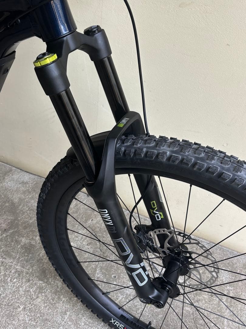 Trek Slash 8 Gen6 M/Lサイズ
