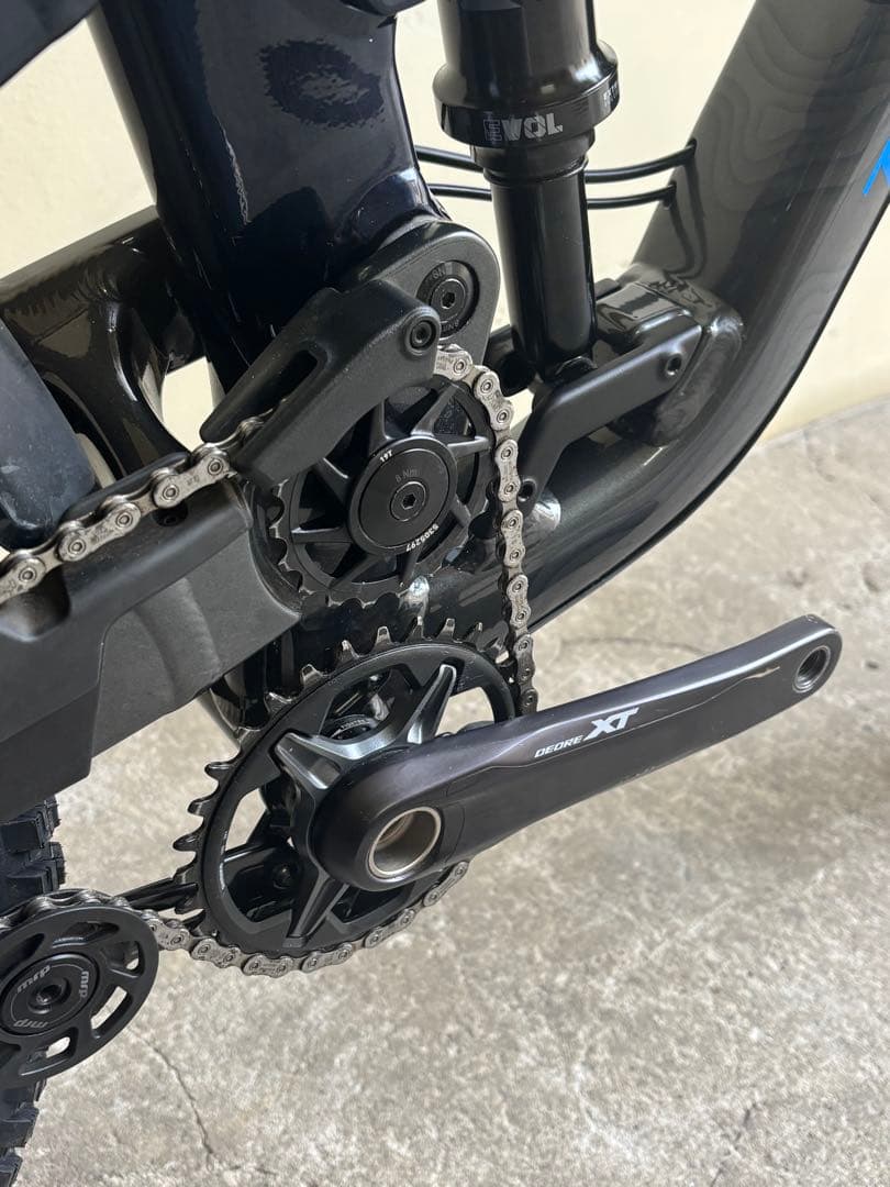 Trek Slash 8 Gen6 M/Lサイズ