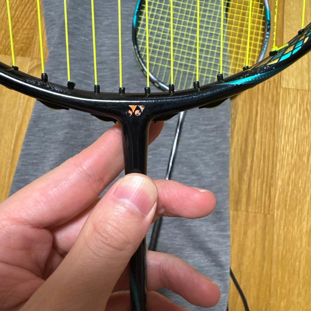 YONEX バドミントンラケット　アストロクス88S PRO 4UG5 2本