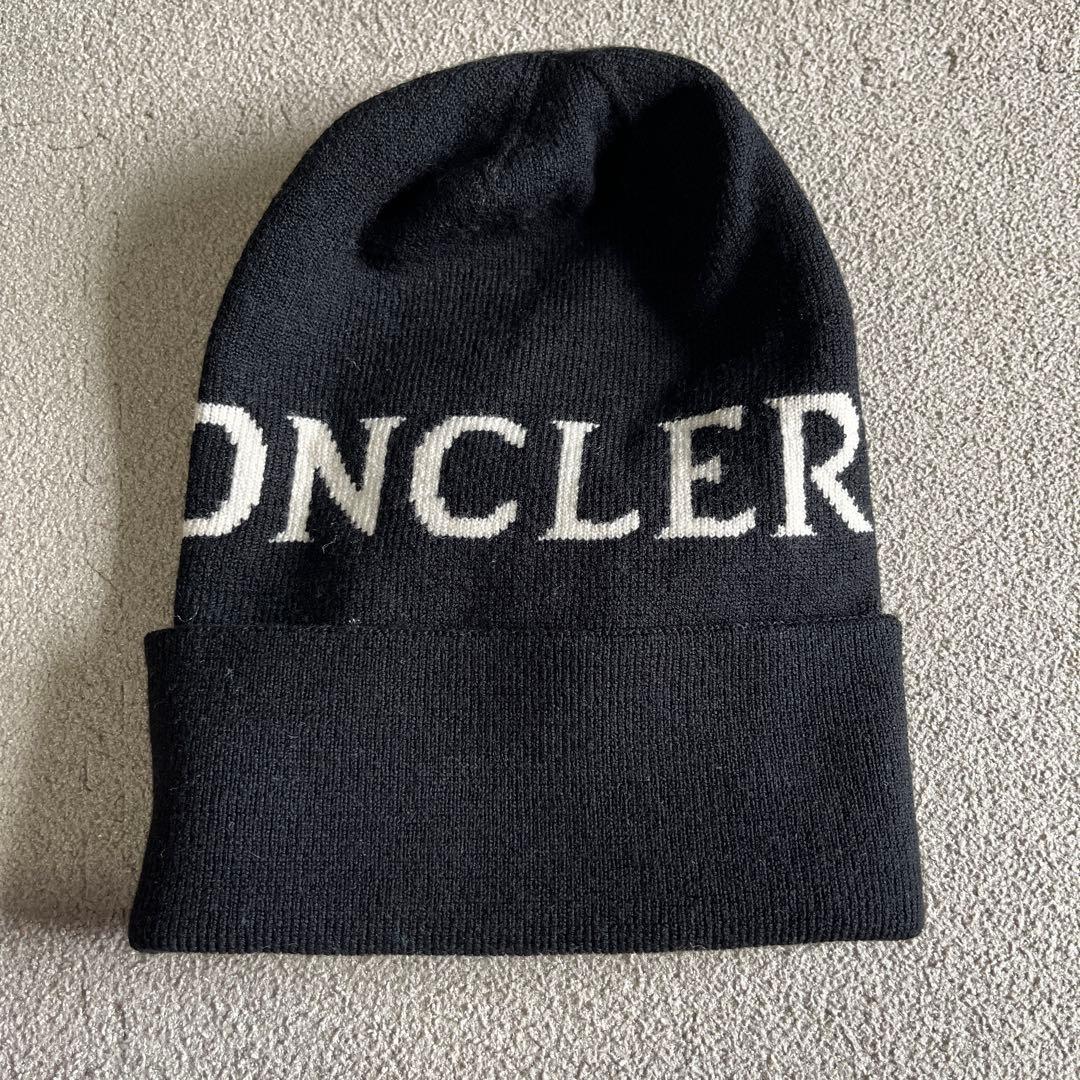 モンクレール　MONCLER ニット帽　帽子　ブラック
