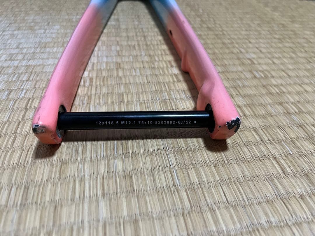 TREK EMONDA ALR 5 カーボン　フロントフォーク 700c
