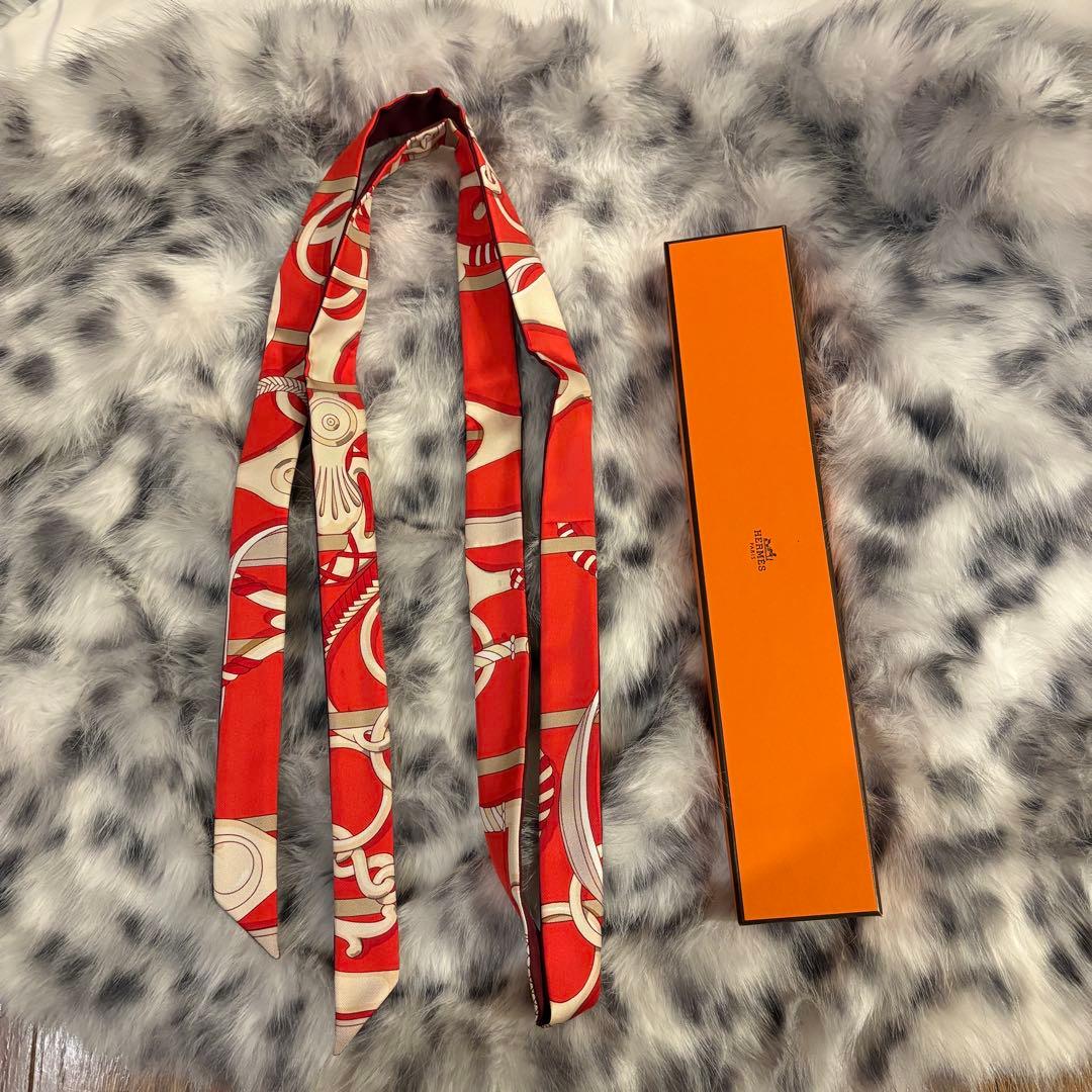 HERMES エルメス　ツイリー　新品未使用
