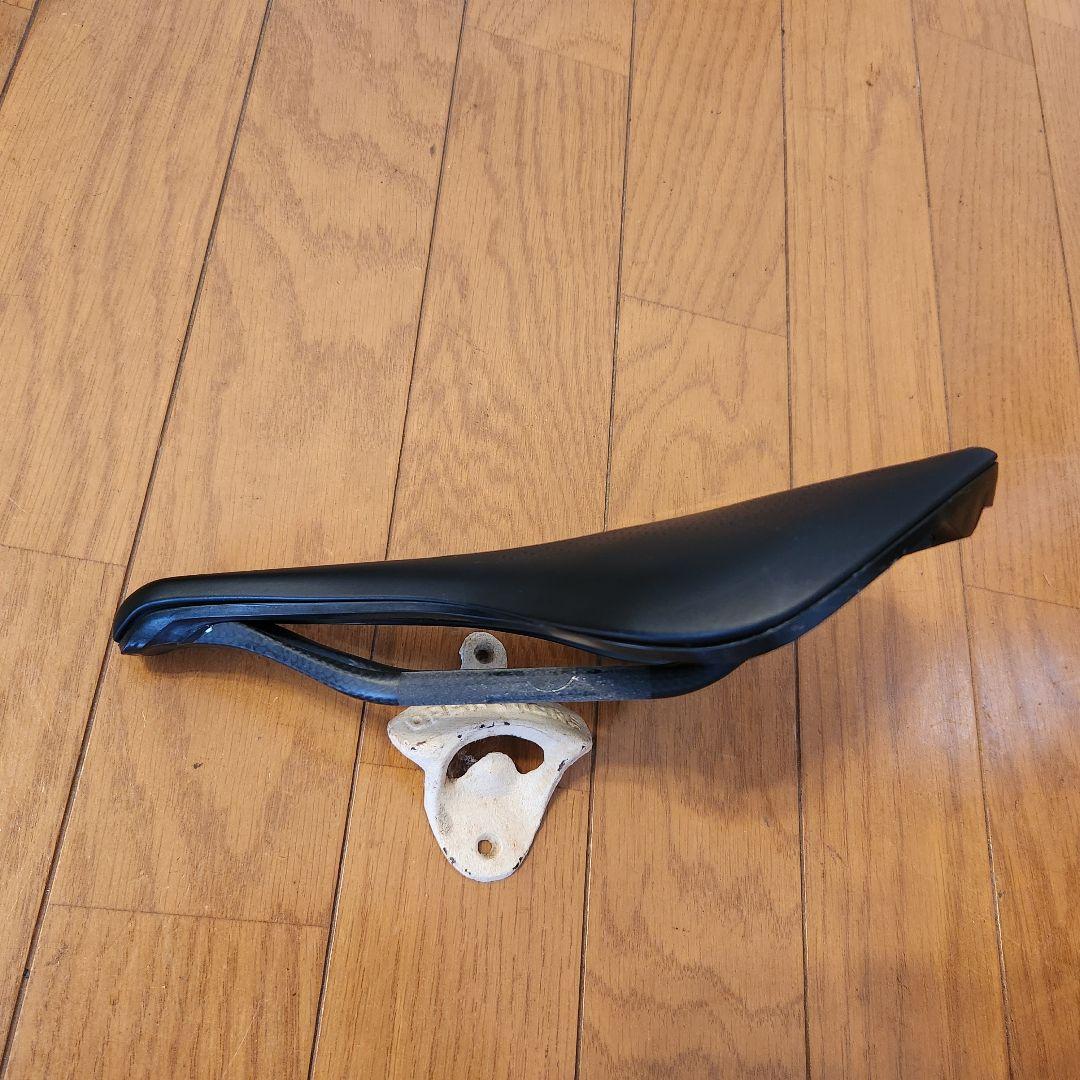 スペシャライズドS-WORKS POWER CARBON SADDLE 159g
