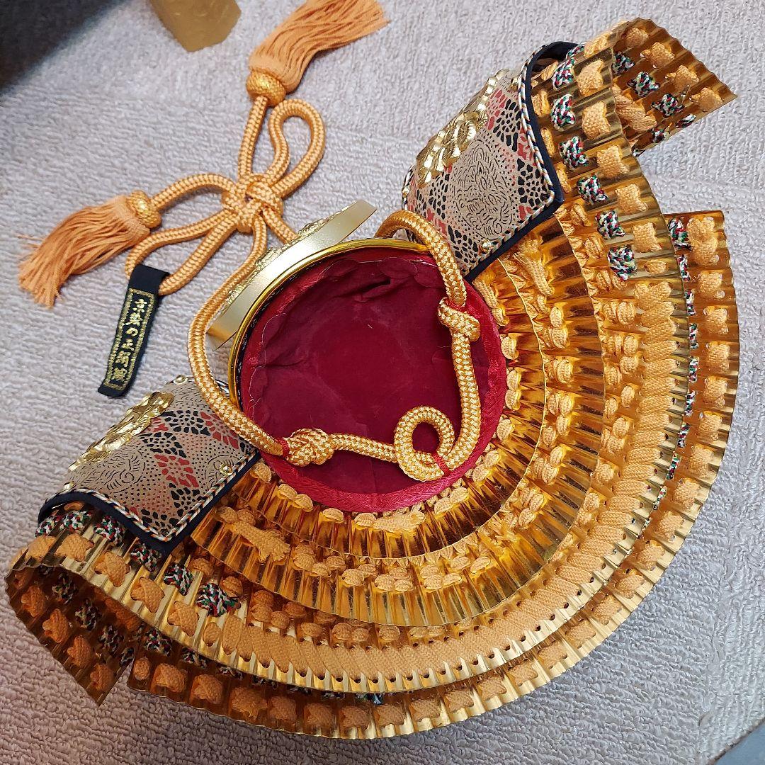 三郎作　平安兜　正絹　金箔　+　美濃焼き　鯉のぼり
