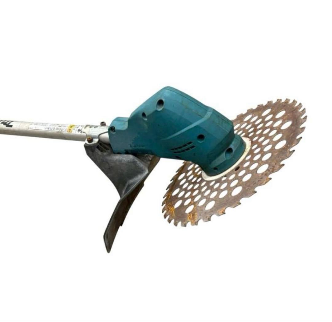 Makita 草刈り機 青色 ストラップ付き