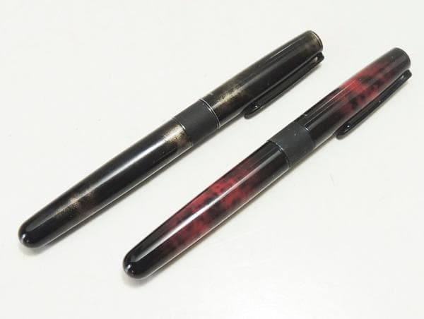 ● トンボ鉛筆２本 ● ZOOM 505 HAVANNA ● 水性ボールペン