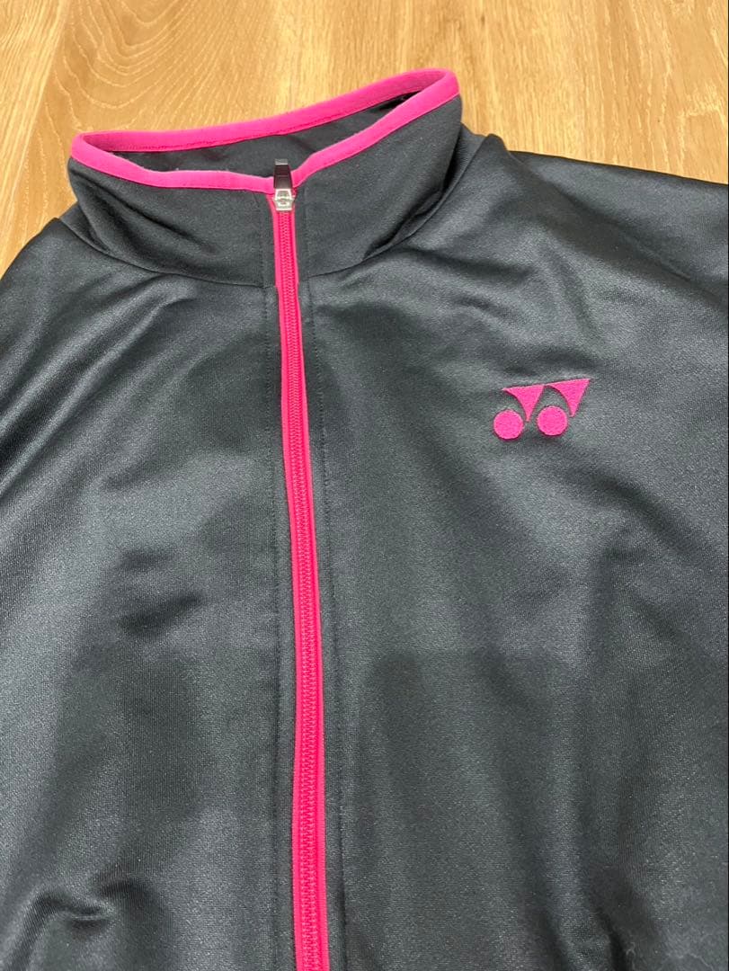 たいさ！ YONEX ウォームアップウェア ブラック/ピンク希少品
