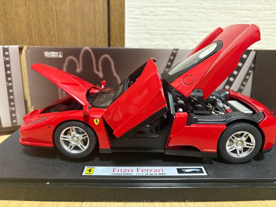 マテルエリート1/18 エンツォフェラーリ　Enzo Ferrari