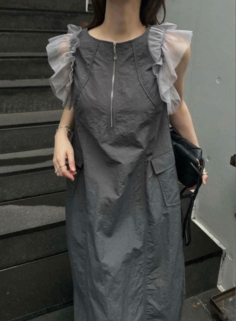 【完売品】willfully チュールフリルノースリーブナイロンジップワンピース