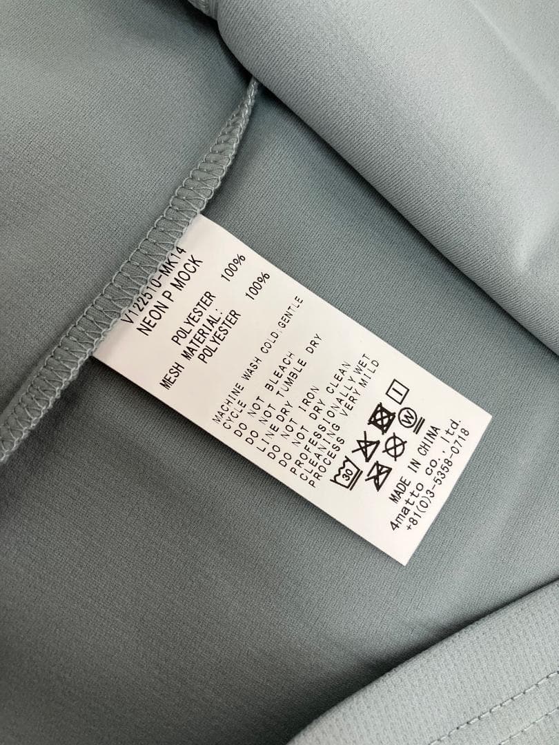 新品 グレー Mサイズ V12 JNEON P MOCK メンズ モックネック
