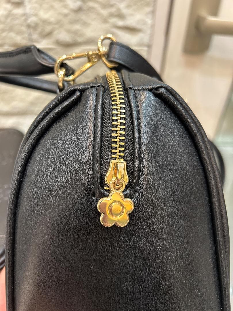 中古品 MARY QUANT ＆ ディズニー コラボ ボストン バニティポーチ
