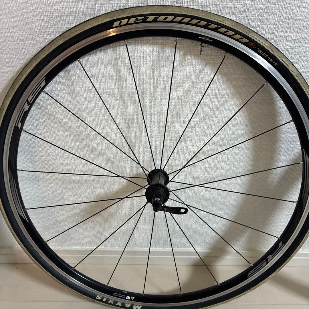 Shimano WH-RS100前後セットホイール