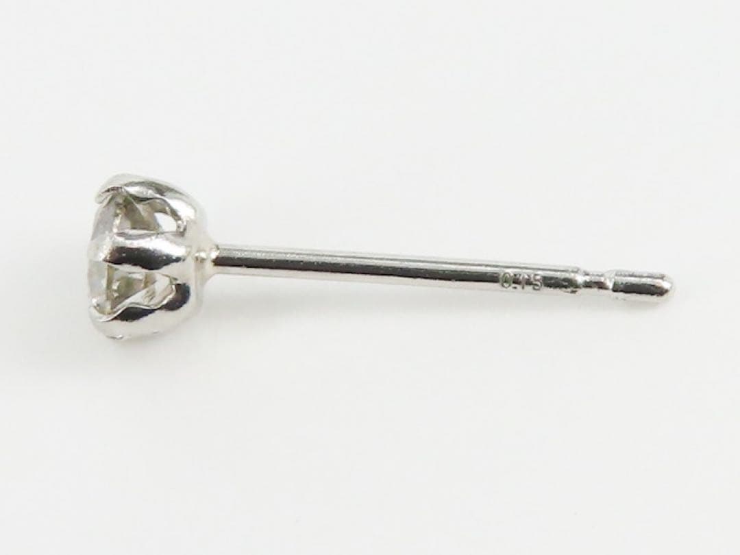 ニ*ー様 新品　Pt900 天然ダイヤモンド 0.142ct 片耳ピアス　天然ダ
