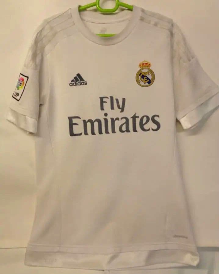 モドリッチ MODRIĆ 19番 レアル・マドリードホームユニフォーム