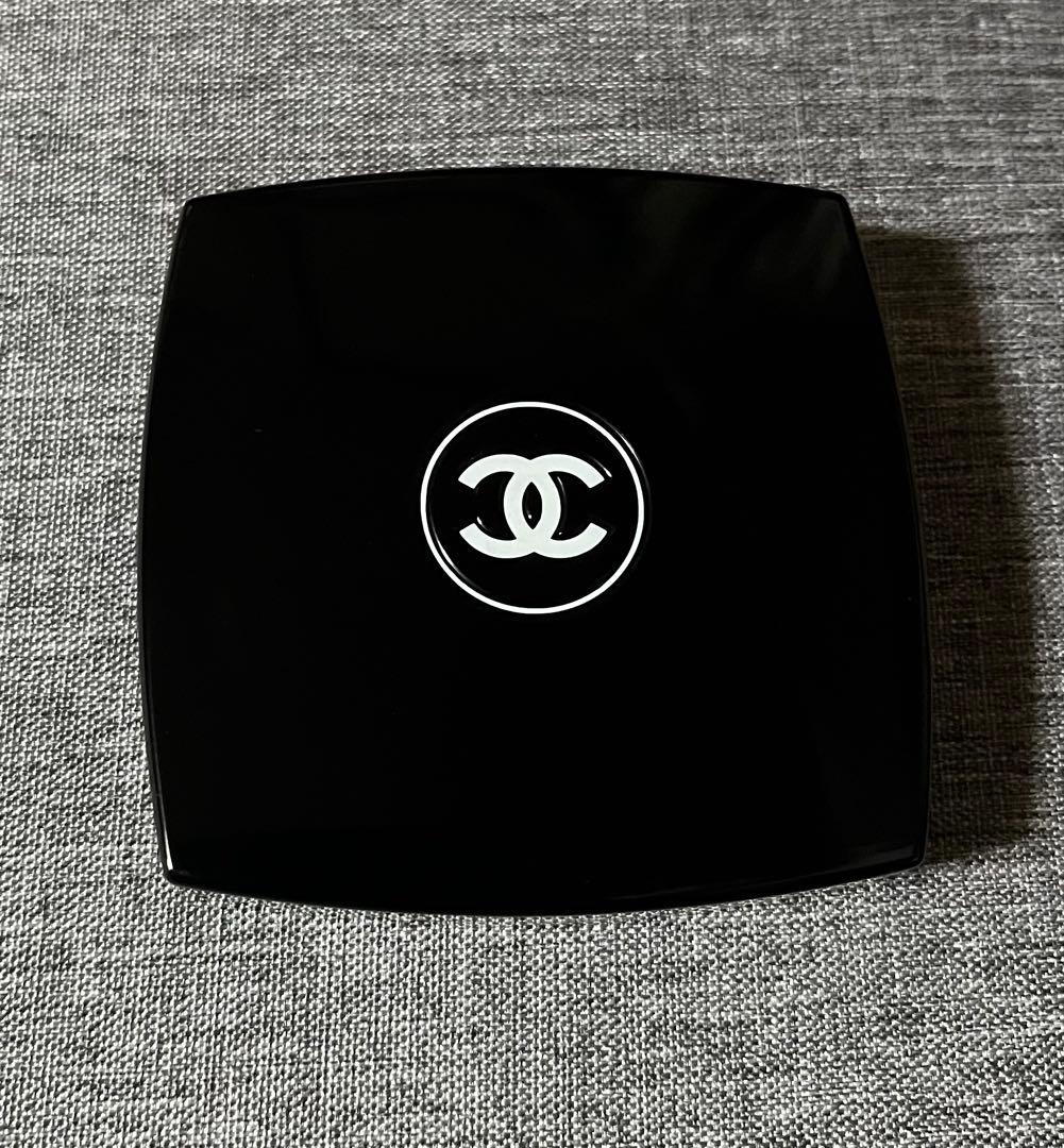 CHANEL アイシャドウ　219
