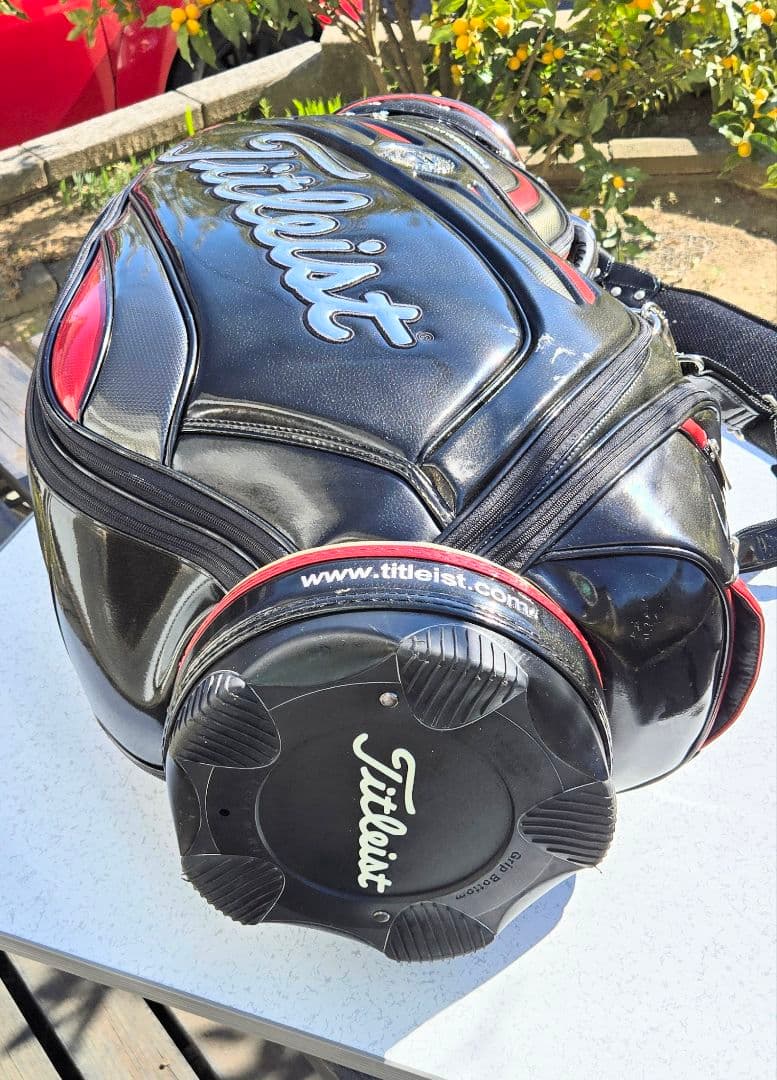 Titleist 9.5型3点式エナメルキャディバッグ&3点ヘッドカバーセット