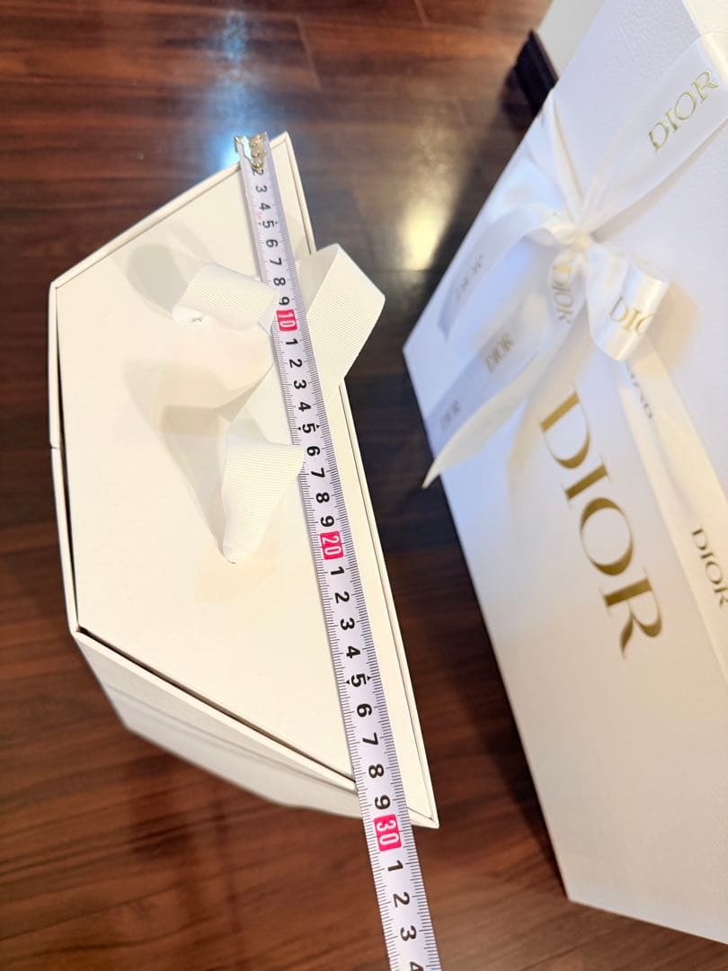 Dior日めくりカレンダー 新品未開封