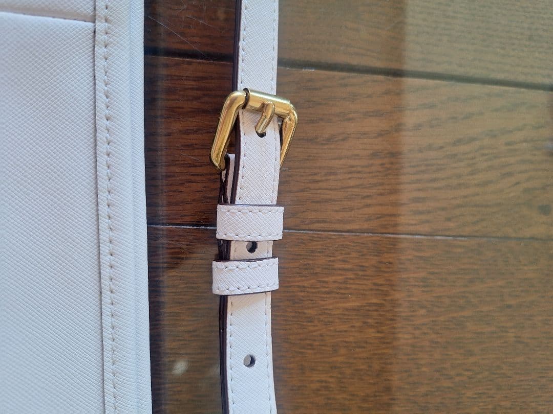 COACH 2way bag　白 ショルダーストラップ付き