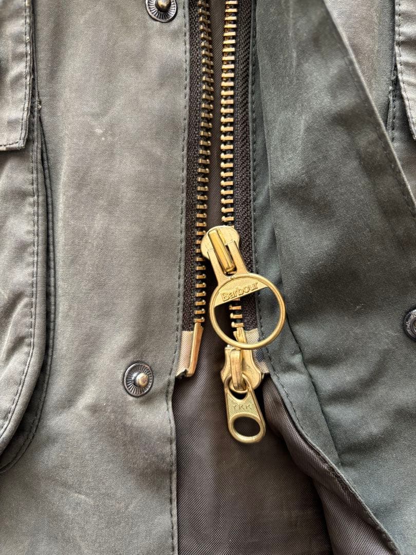 【メンズ】定番Barbour クラシックワックスジャケット オリーブグリーン38