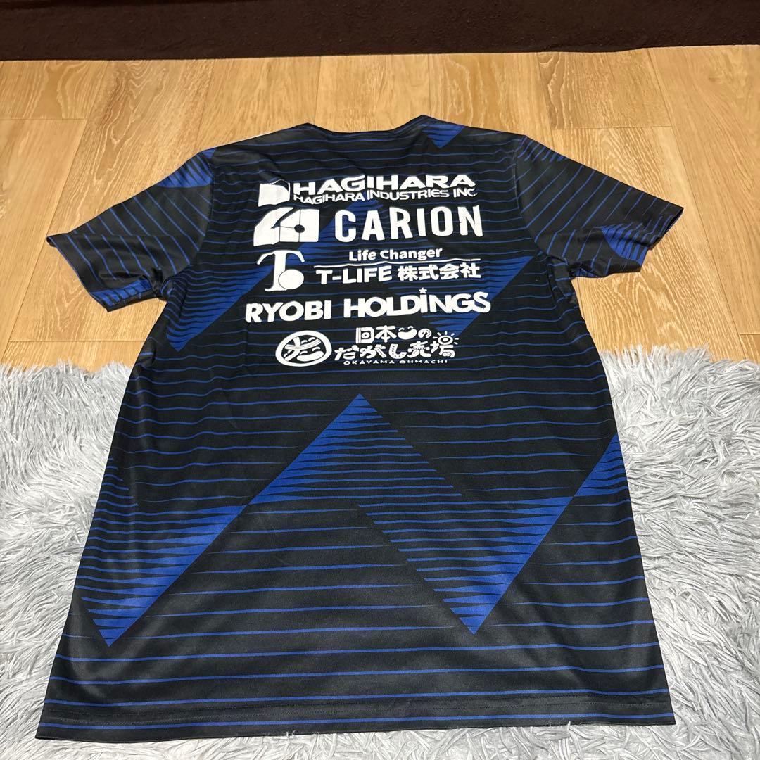 adidas サッカーシャツ 黒/青 ストライプ