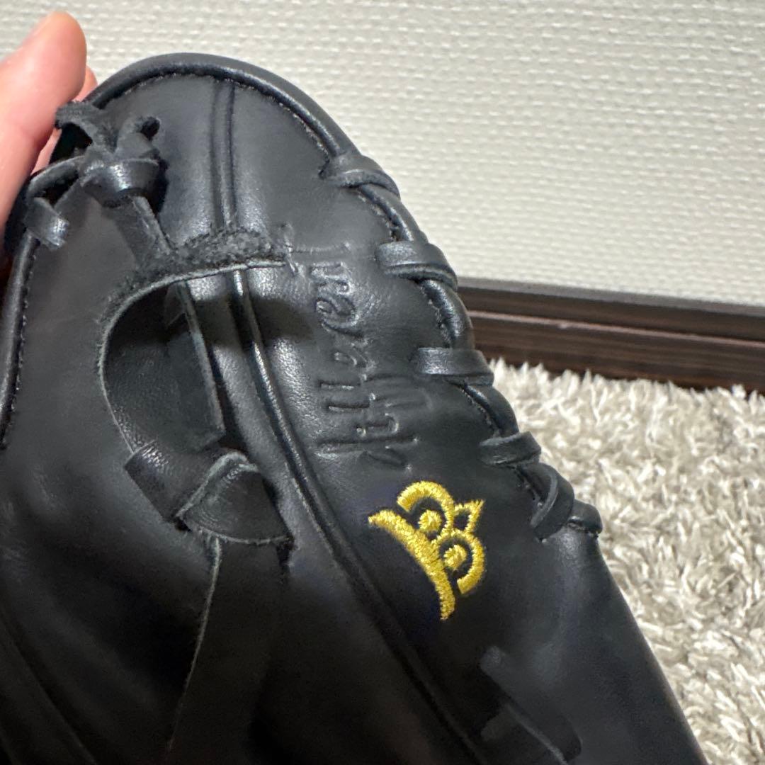 【激レア】Absolutely Ridiculous\"Bible Glove\"