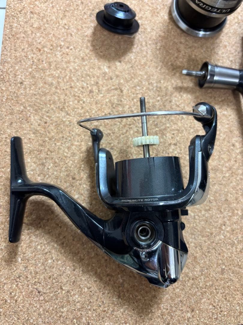 【SHIMANO】 美品 純正 アルテグラ C3000SDH ダブルハンドル