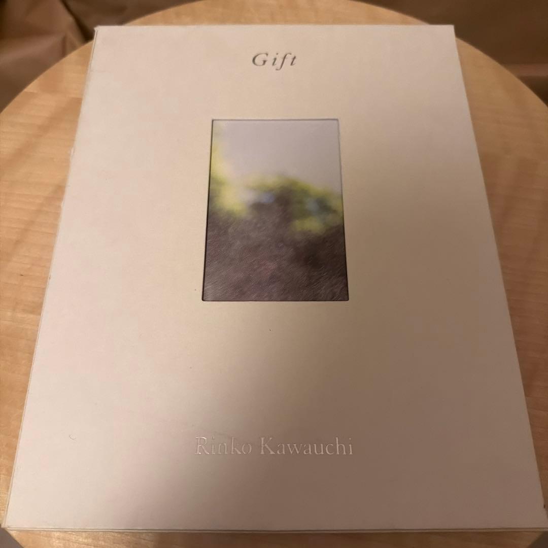 アート・デザイン・音楽 Rinko Kawauchi / Terri Weifenbach: Gift