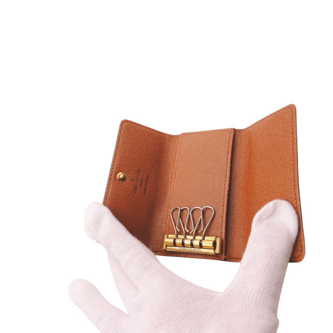 LOUIS VUITTON キーケース　ミュルティクレ4 モノグラム　【美品】