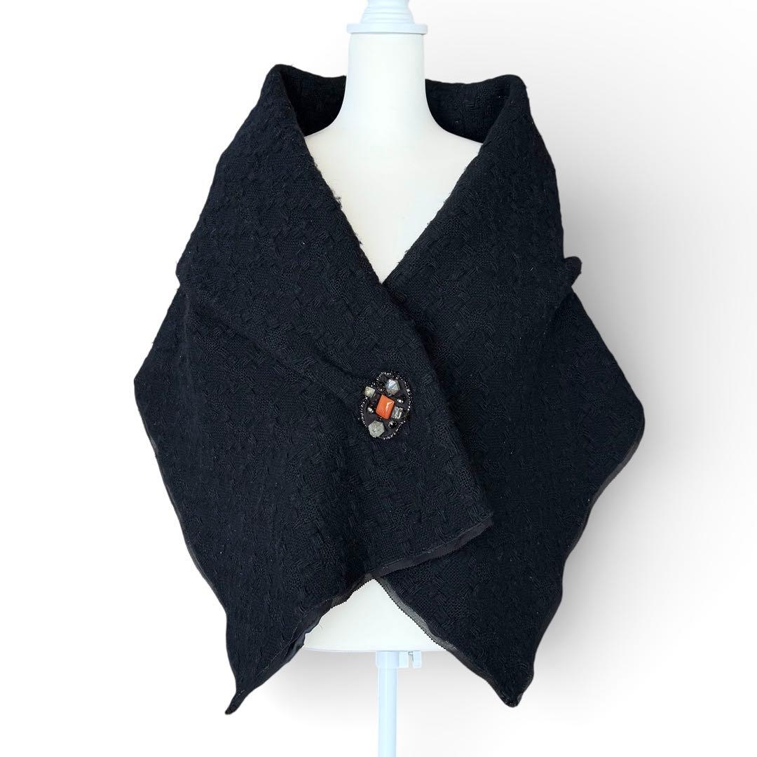 美品✨ルイヴィトン ウールショール ケープ ビジュー付き 裏地ロゴ総柄 ブラック