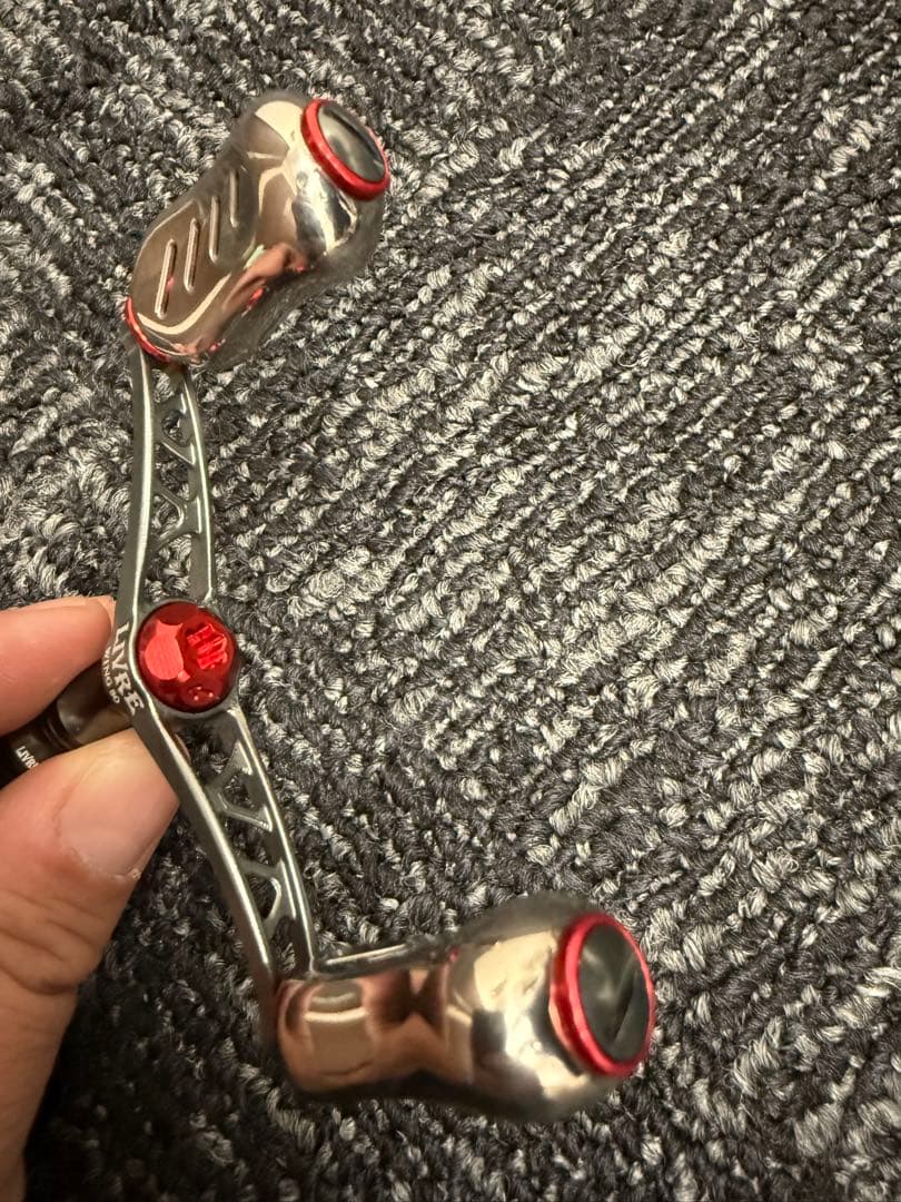 LIVRE WING 80 スピニングハンドル②