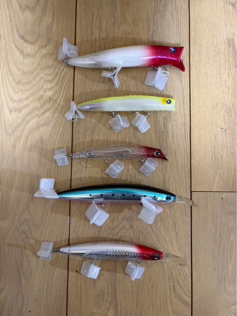 プラグ　ルアー　まとめ売り