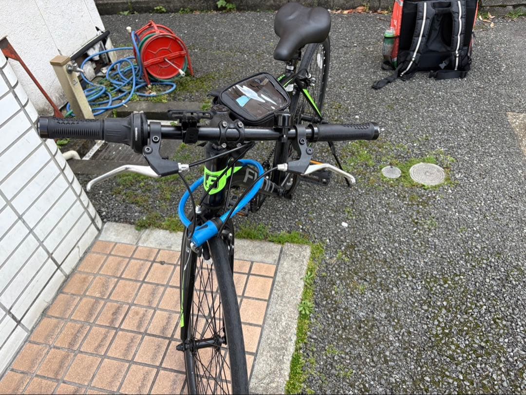 SHIMANO Couped クリンチャータイヤ ブラック/グリーン