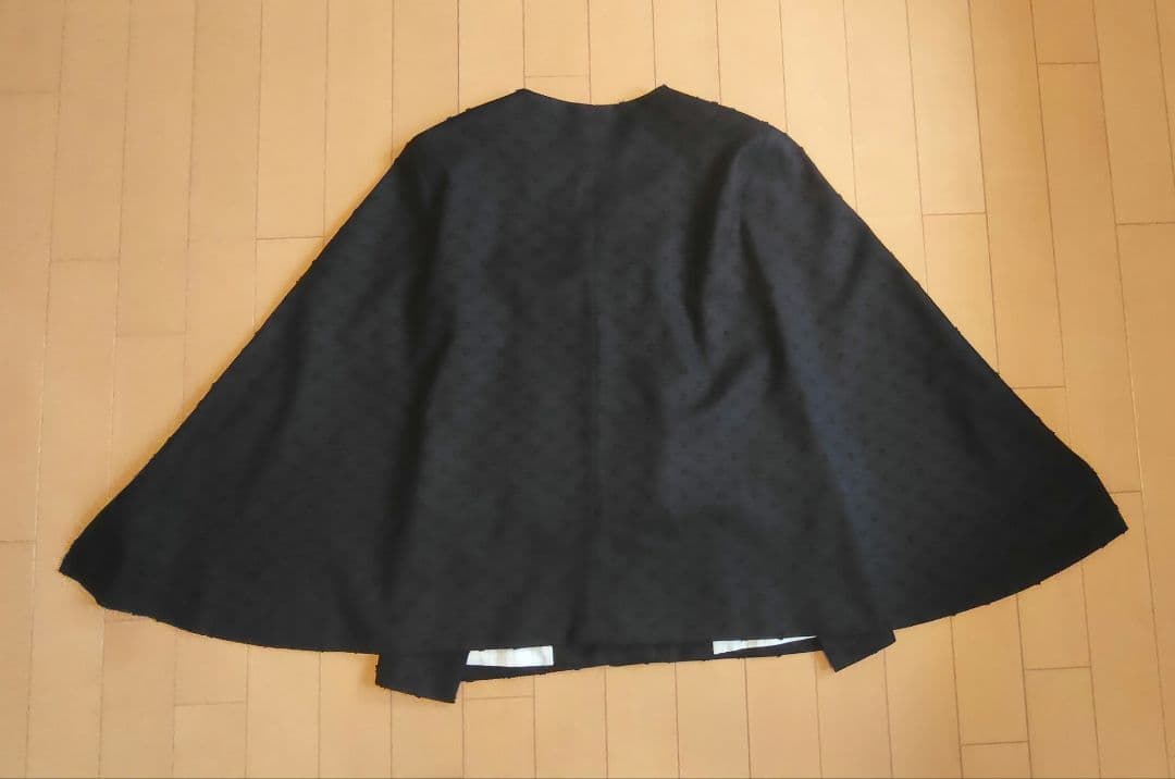 新品未使用　メイクアイ　MIYOKOさんコラボ　ポンチョジャケット makeai