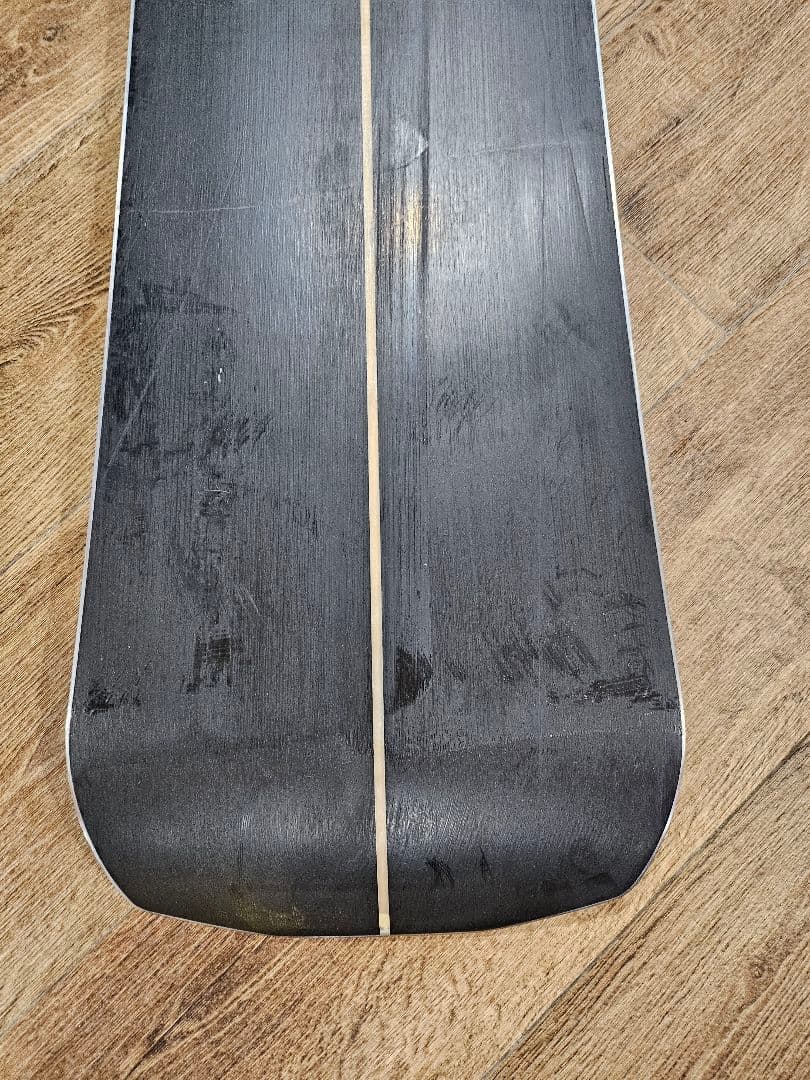 ナイデッカーSmoke160cm スノーボード