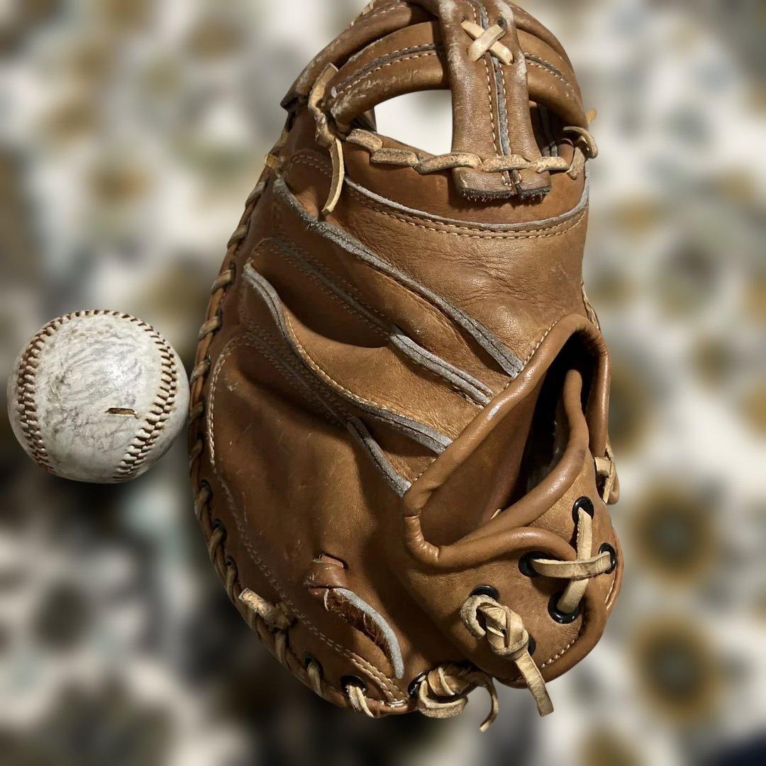 キャッチャーミット　SPALDING23-15 プロフェッショナルモデル　球付き