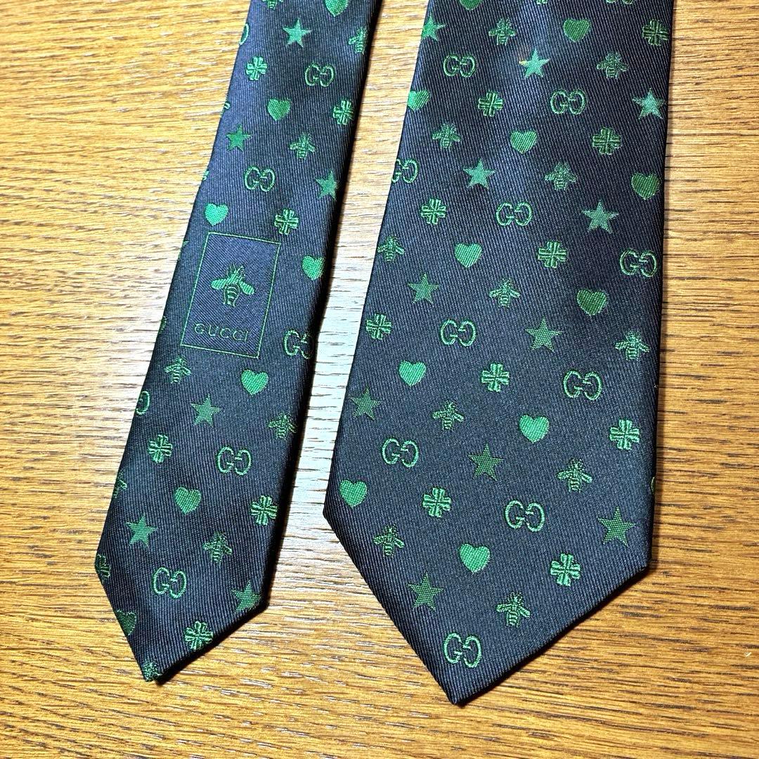 GUCCI グッチ 紺ネクタイ 蜂bee