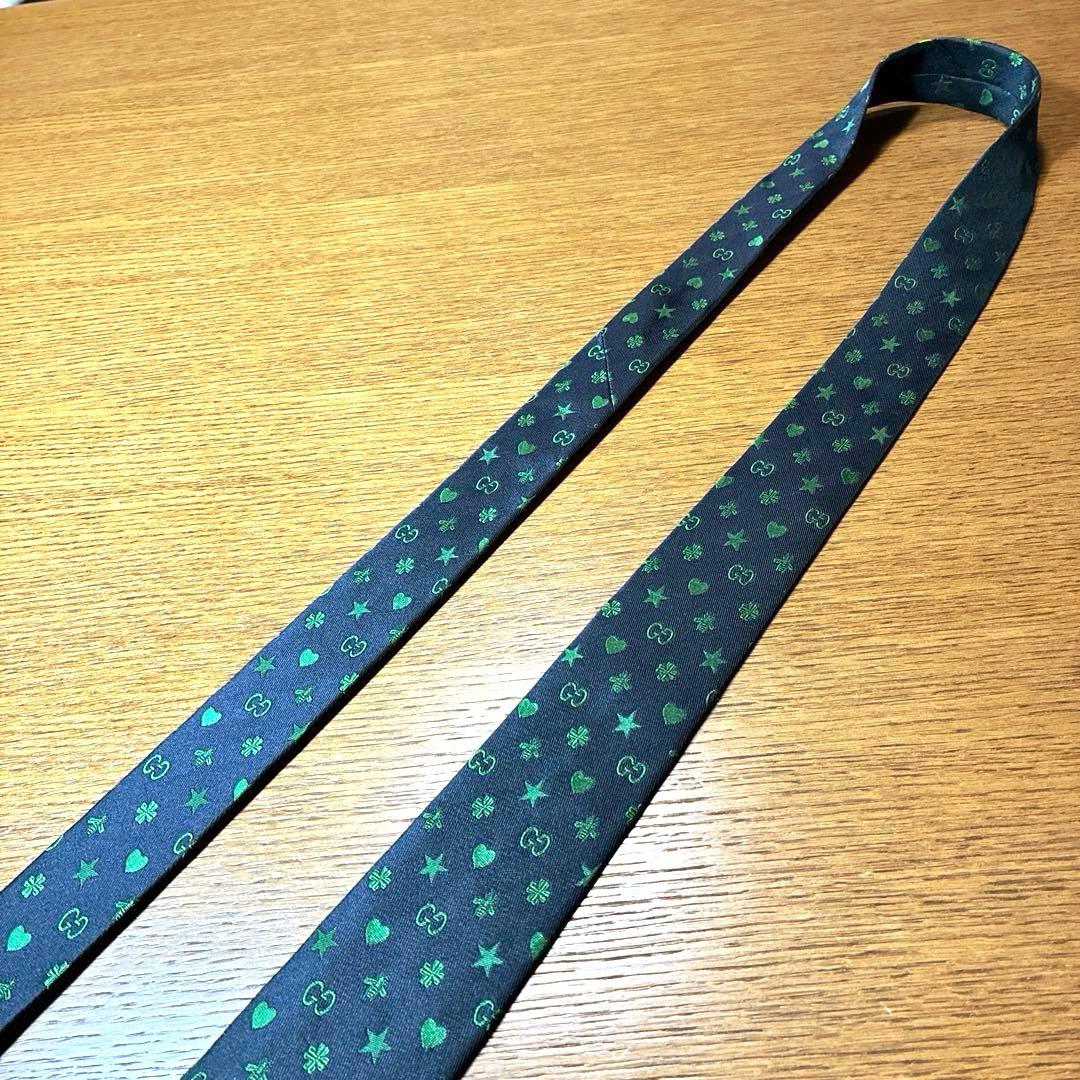 GUCCI グッチ 紺ネクタイ 蜂bee