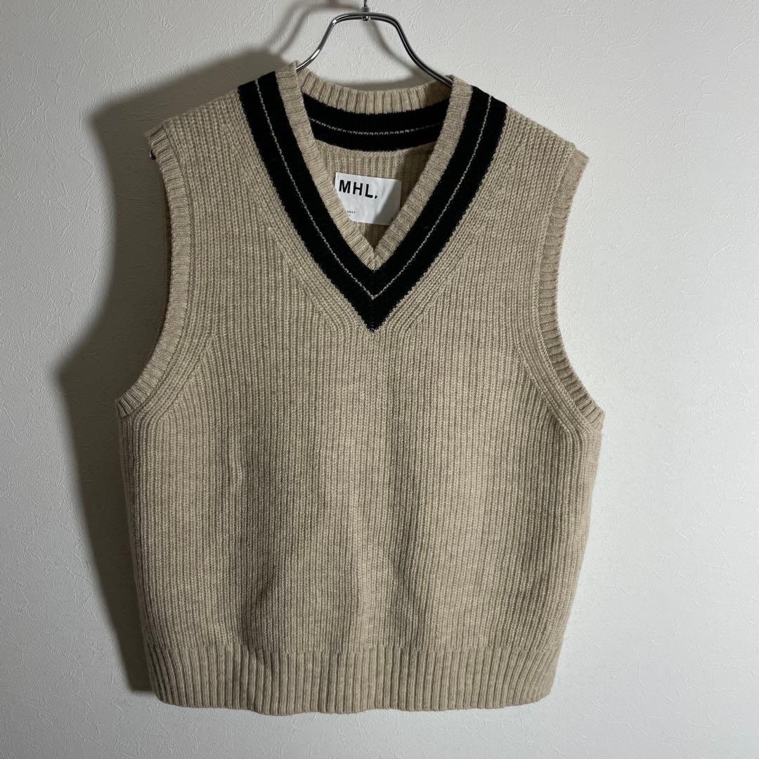 【美品23AW】MHL. タフウール リブニットベスト ベージュ L人気モデル