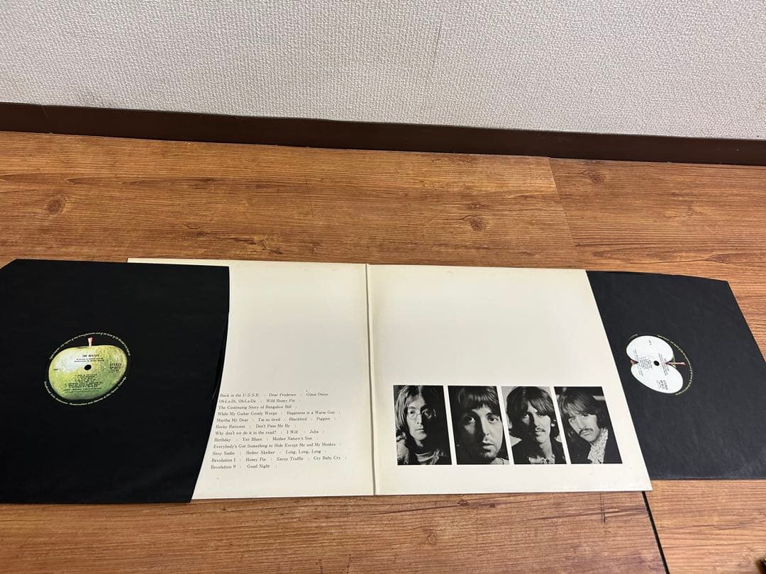 け*ん様 ビートルズ　The Beatles レコード　ホワイトアルバム等まとめ