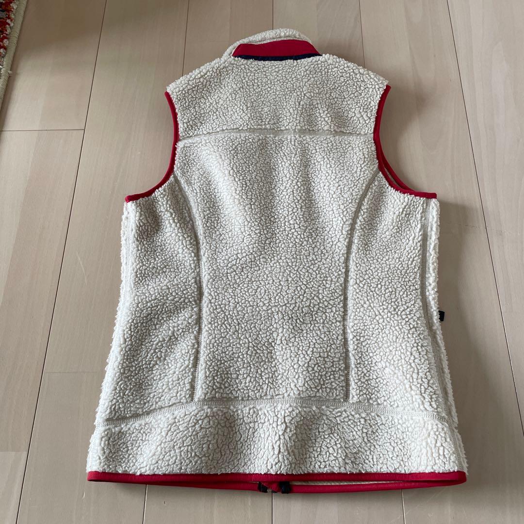 patagonia ボアベスト XS クリーム/レッド　レトロX