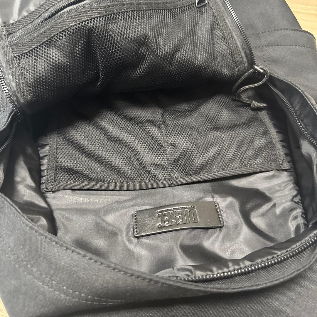 【美品】DIESEL ブラック リュックサック