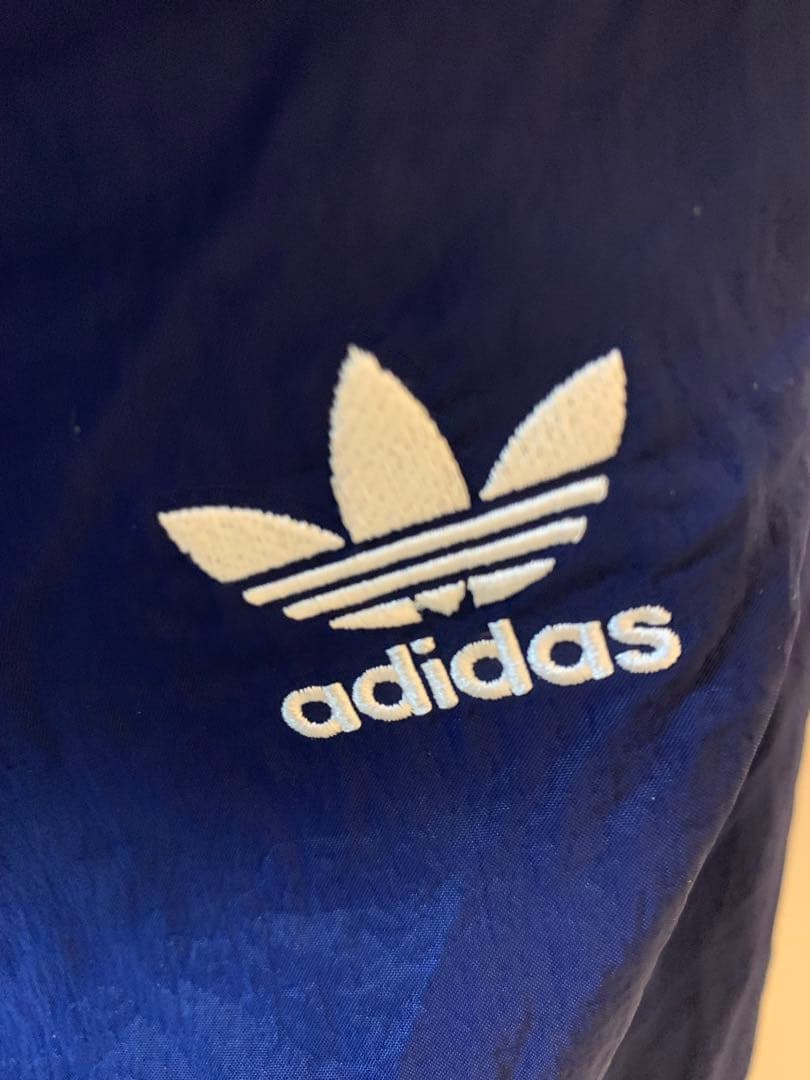 【デザイン◎】【まとめ買推奨】 adidas イタリア　サッカー ジャージ 復刻