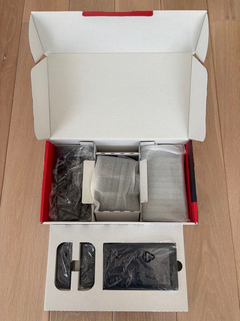 【SD・ケース付】Nintendo Switch 本体セット（グレー）※欠品あり