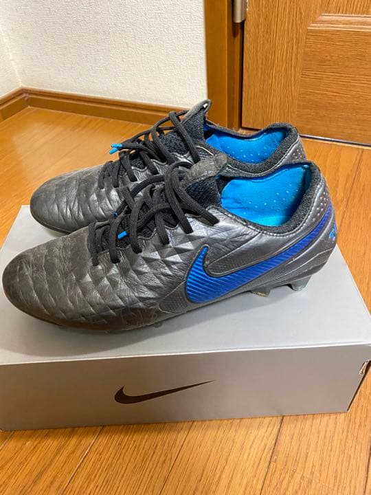シューズ LEGEND 8 ELITE FG