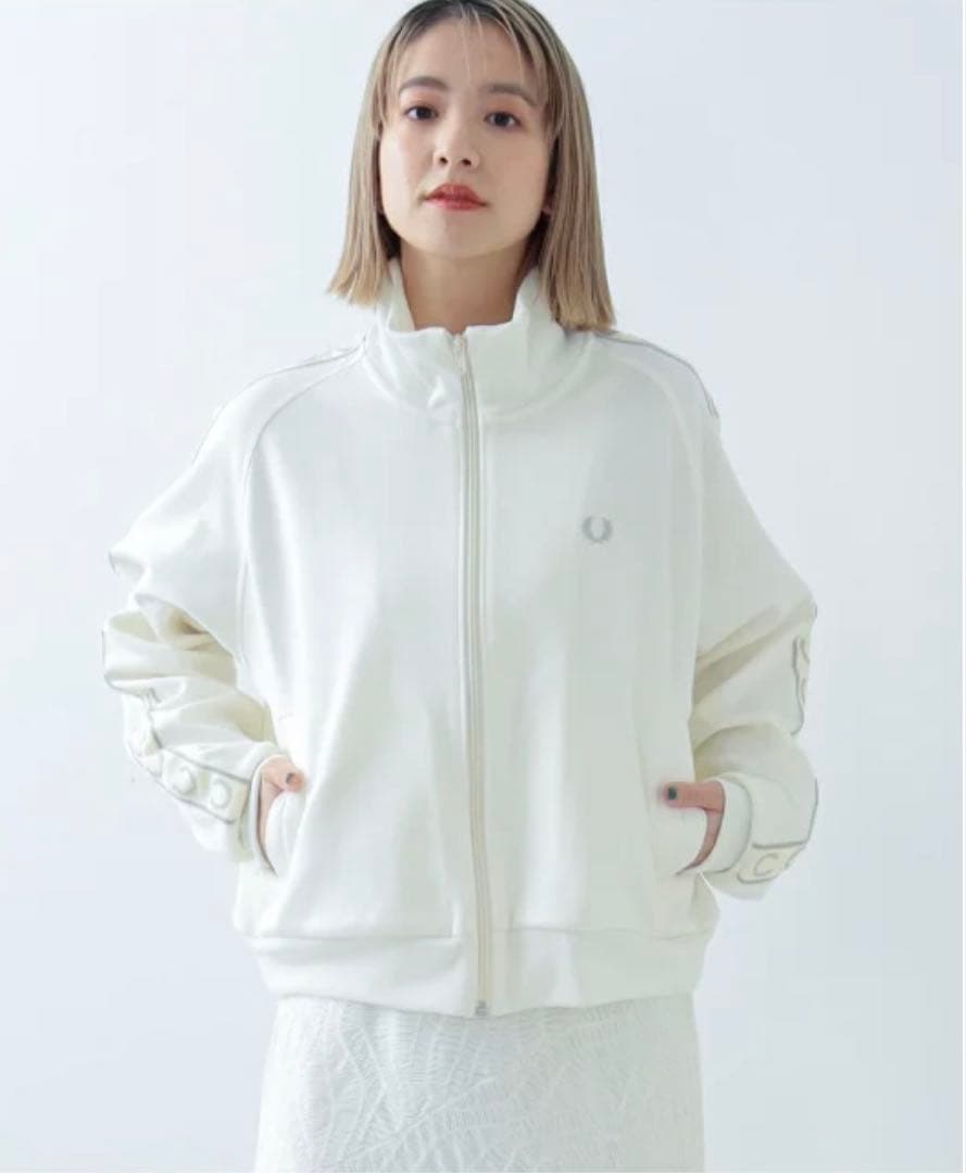 FRED PERRY BEAMS 別注　トラックジャケット　ホワイト