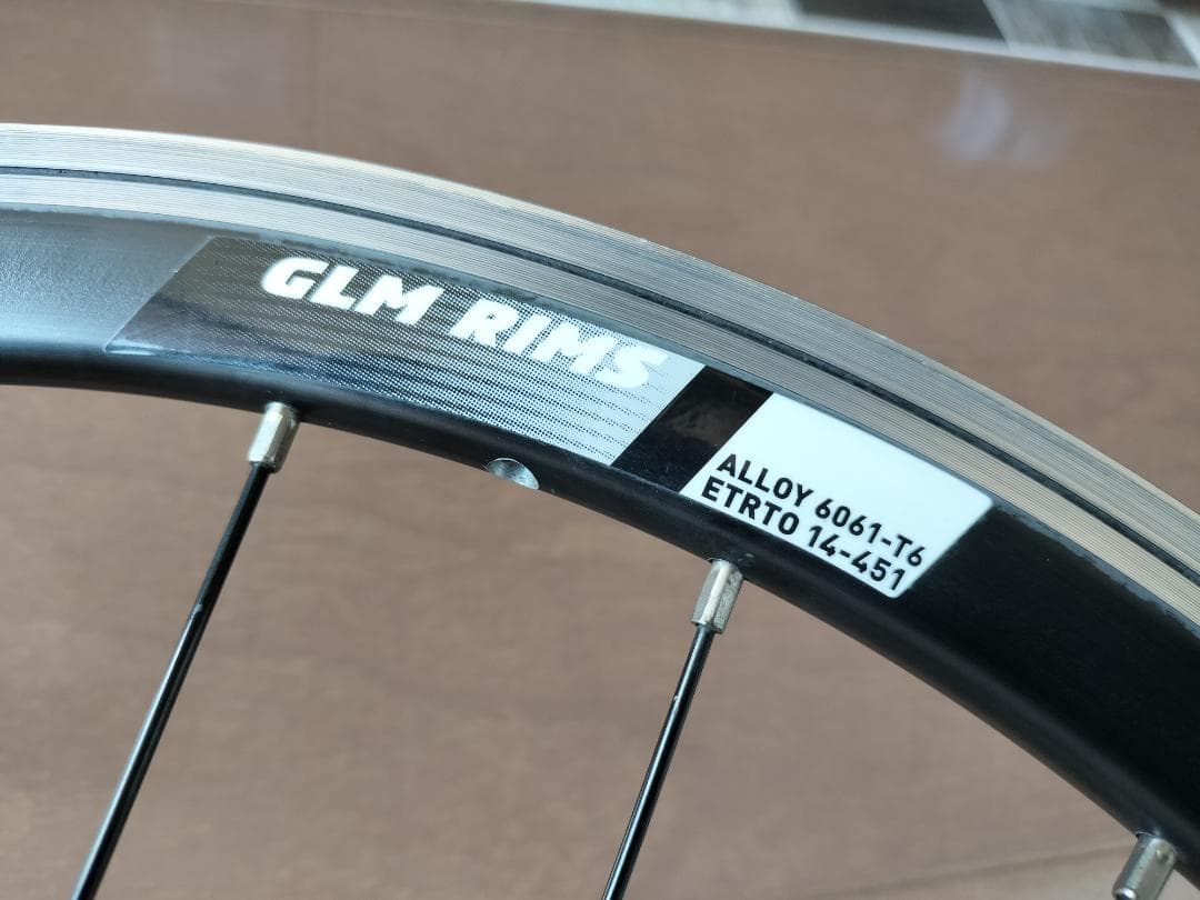 2022年式 GIANT IDIOM2 純正ホイール 451