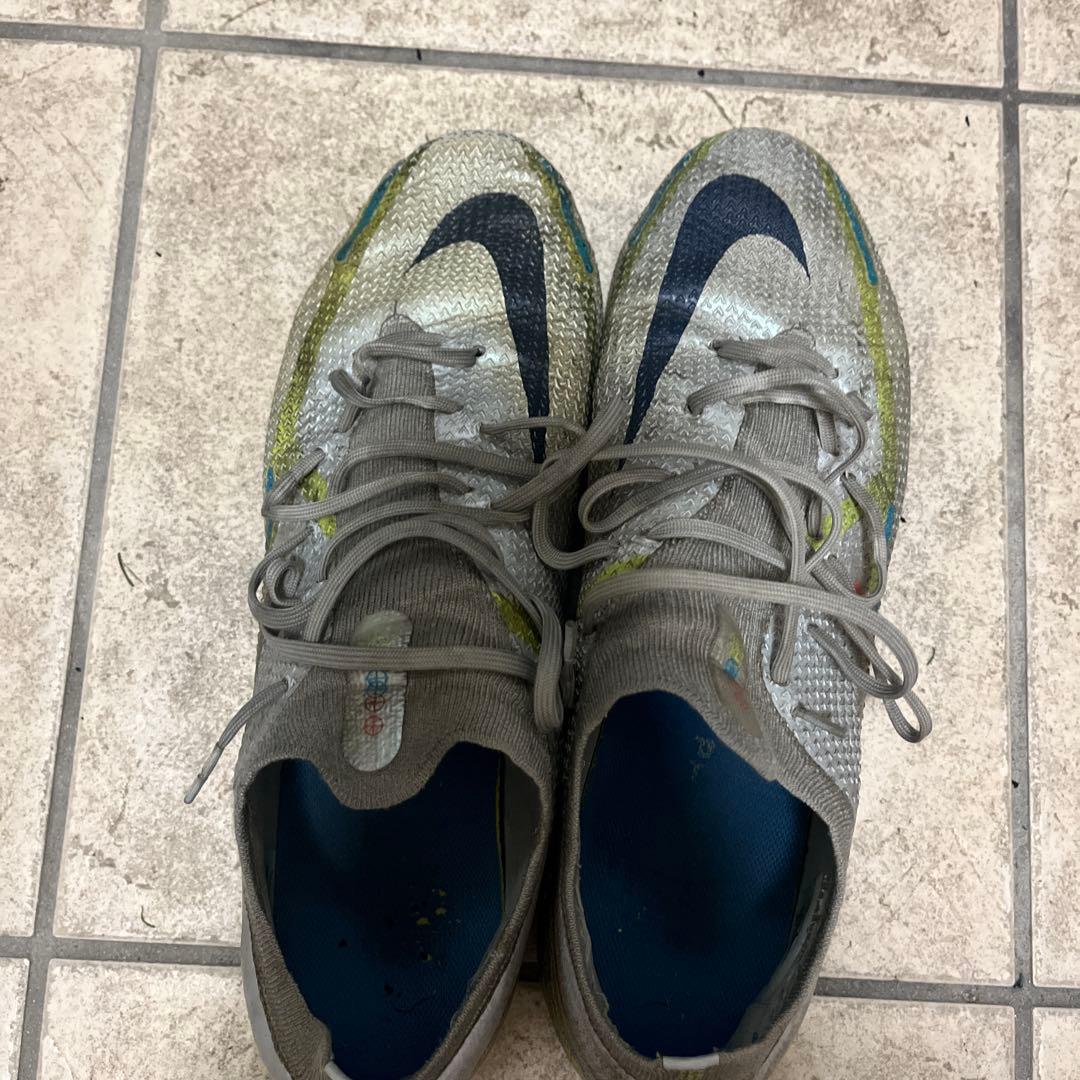 NIKE ファントム GT2 エリート　AG