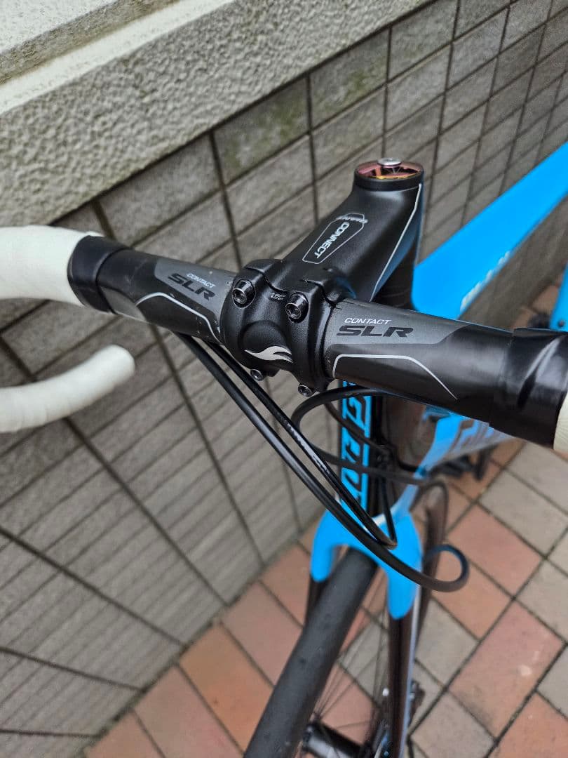 Giant Defy Advanced カーボン　ディスクロード アルテグラ
