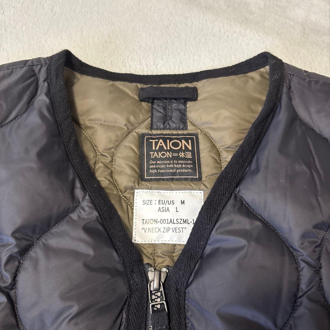 ほぼ新品【TAION】ミリタリー VネックWジップ ダウンベスト（ソフトシェル）